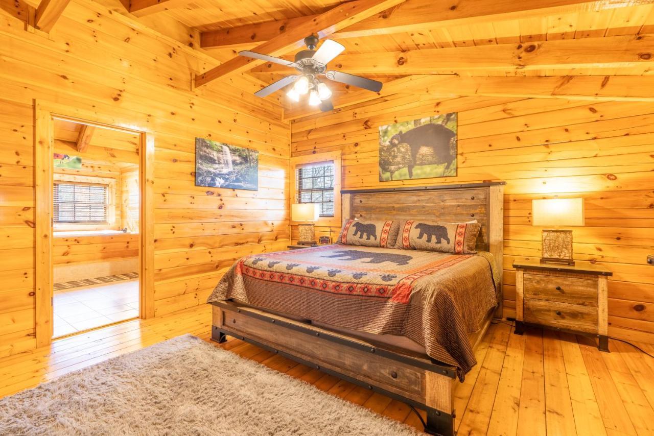 Comfort Cabin Bearway To Heaven W Private Hot Tub 鸽子谷 外观 照片